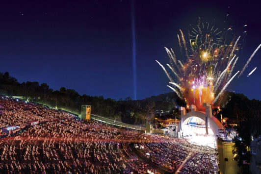 Hollywood-Bowl-fireworks-3-1-e1532290068289
